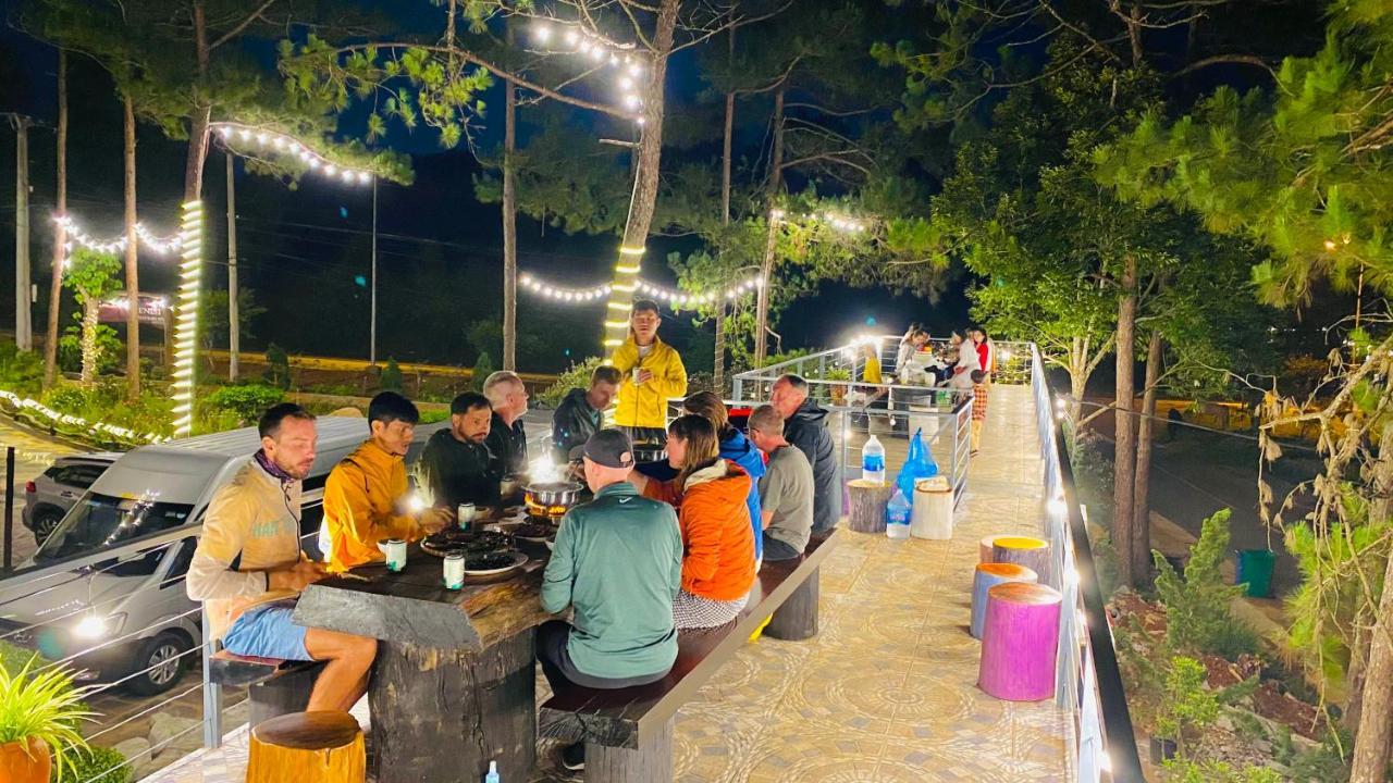 Henisi Homestay Mang Den Villa Kon Von Kla Exteriér fotografie